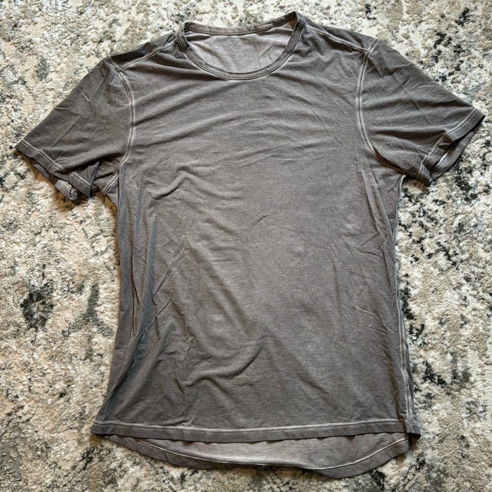 Men’s Lululemon Tee